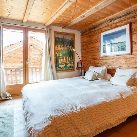 Modern Comfort 3br Chalet With Sauna- If You Want To Book, Please Contact On Wh-ats-app - 0034-635-520-036 !!!! * 베르비에